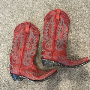 Gently used cowboy boots